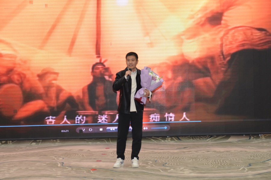 DSC_8442.JPG DSC_8442.JPG